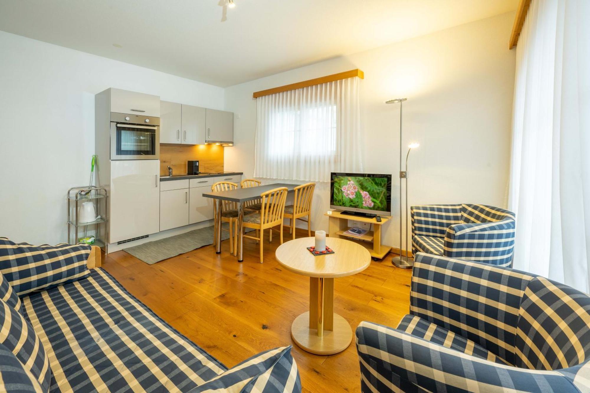 Hotel Bellwald Bagian luar foto