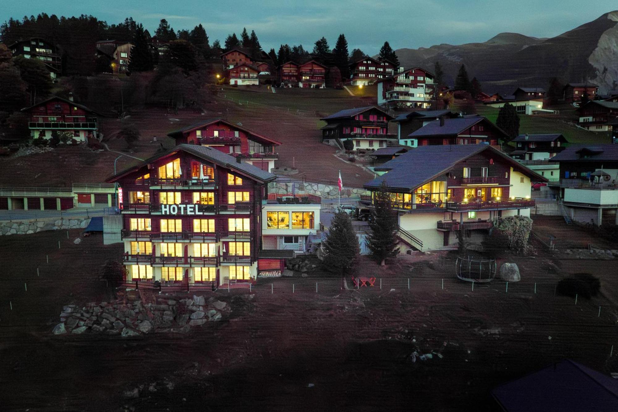 Hotel Bellwald Bagian luar foto